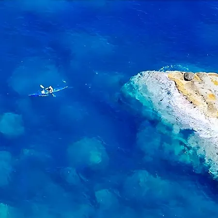Oda ve Kahvaltı Sonnino 4*