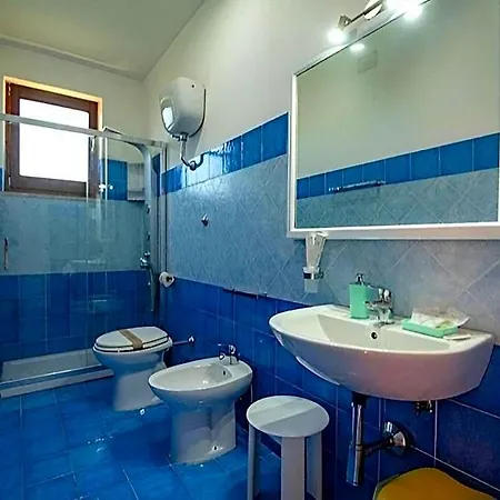 Oda ve Kahvaltı Sonnino 4*